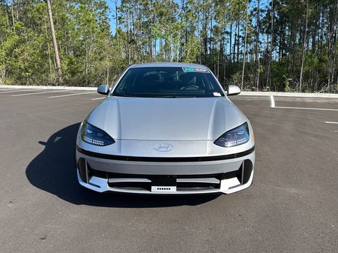 Used 2025 Hyundai Ioniq 6 SEL RWD image 8