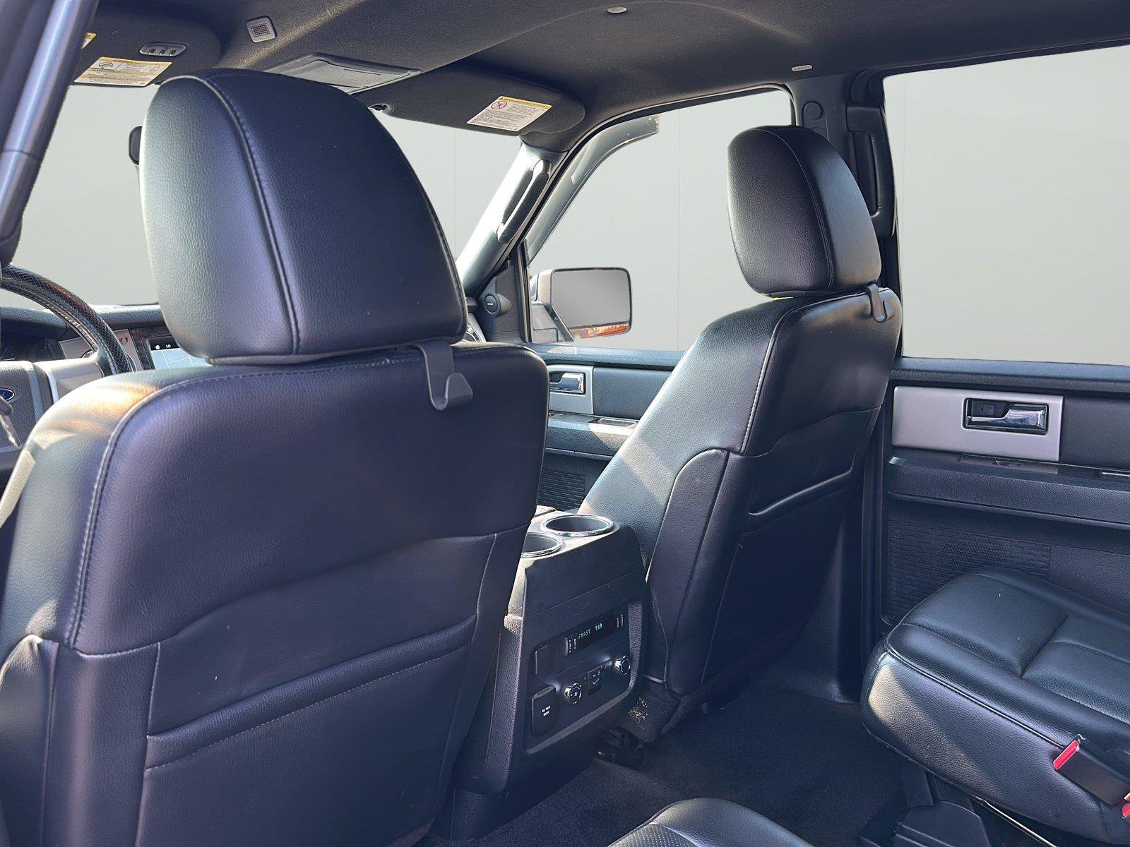 Used 2017 Ford Expedition Limited AWD/4WD image 13