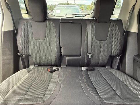 Used 2017 GMC Terrain SLE FWD image 22