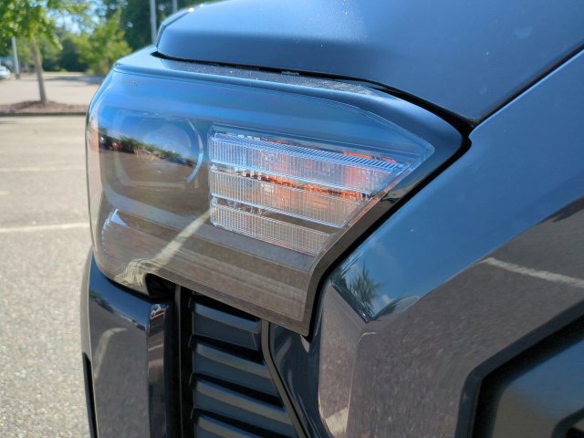 Used 2026 Toyota Tacoma TRD Sport w/ TRD Sport Premium Package AWD/4WD image 10