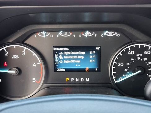 New 2025 Ford F550 4x4 Regular Cab Super Duty image 25