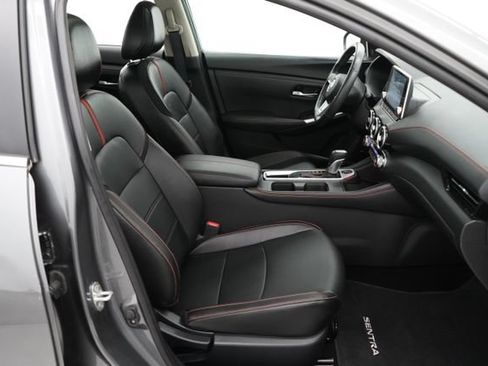 Used 2023 Nissan Sentra SR w/ SR Premium Package FWD image 51