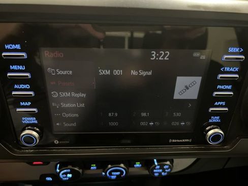 Used 2022 Toyota Tacoma SR w/ SR Convenience Package RWD image 12