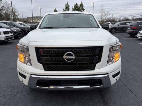 Used 2024 Nissan Titan SV w/ Accessory Utility Package image 2