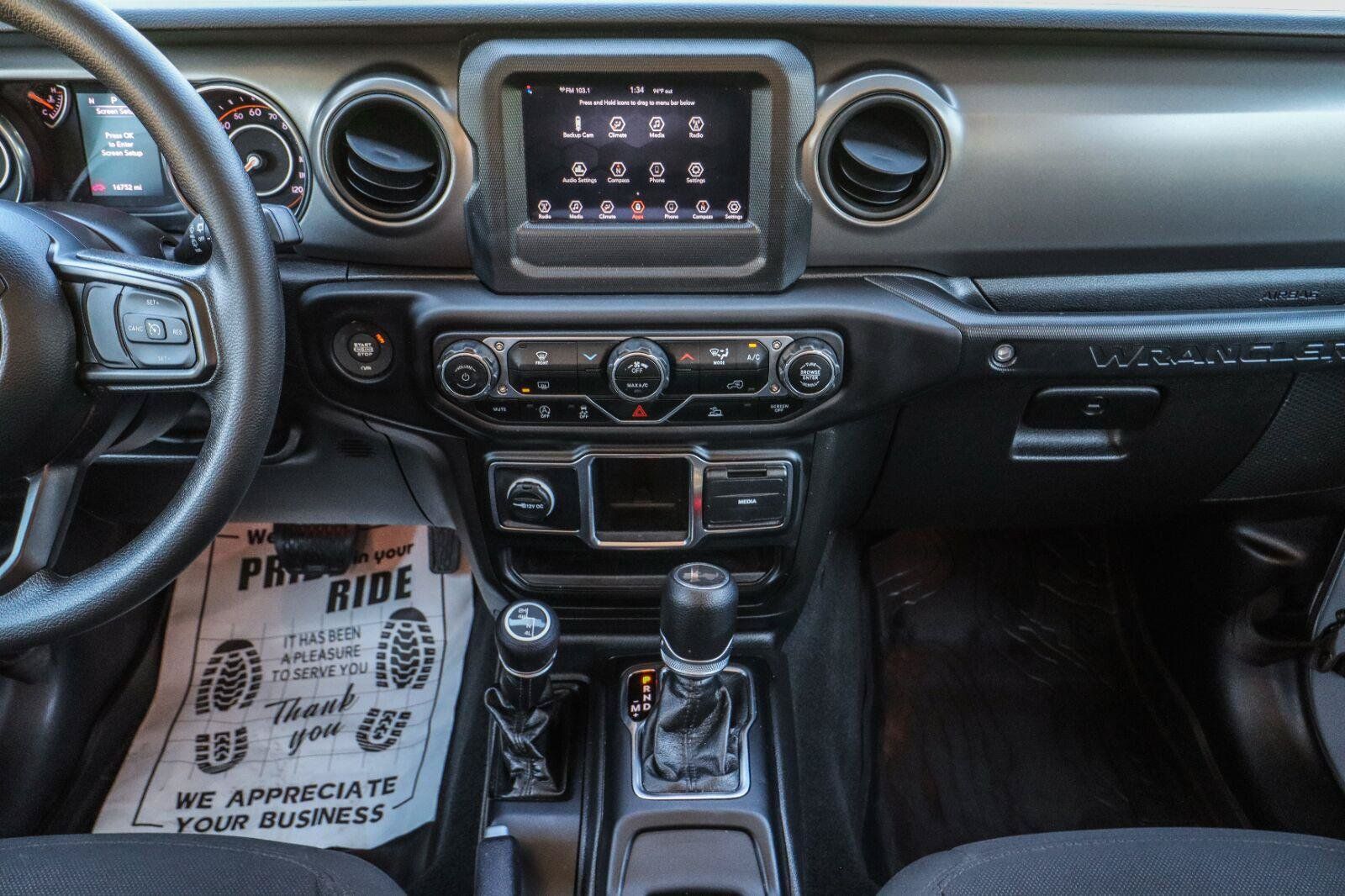 Used 2023 Jeep Wrangler Sport AWD/4WD image 28
