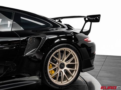 Used 2018 Porsche 911 GT2 RS image 21