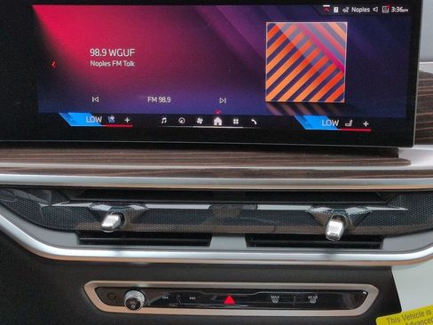 New 2026 BMW X5 xDrive40i w/ M Sport Package AWD/4WD image 18