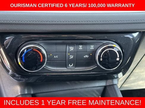 Used 2025 Chevrolet TrailBlazer LT AWD/4WD image 22