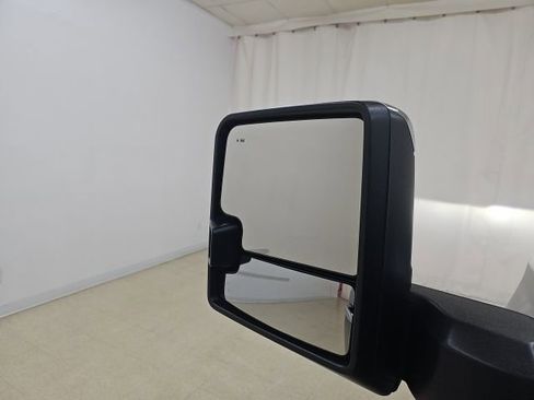 Used 2025 Chevrolet Silverado 1500 High Country w/ High Country Premium Package image 14