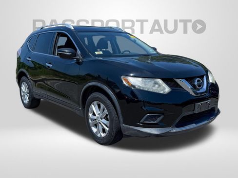 Used 2015 Nissan Rogue SV FWD image 2