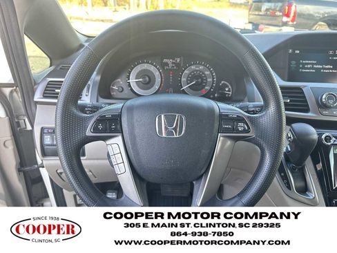 Used 2016 Honda Odyssey SE image 28