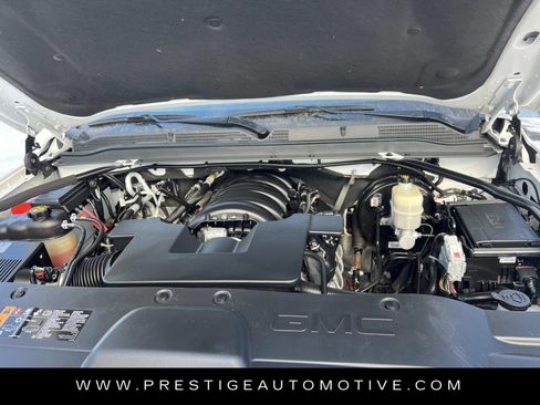 Used 2019 GMC Yukon SLT w/ Open Road Package image 12