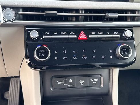 New 2025 Hyundai Tucson Limited image 31