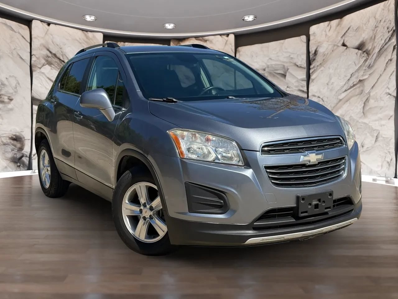 Used 2015 Chevrolet Trax LT w/ LT Plus Package FWD image 9