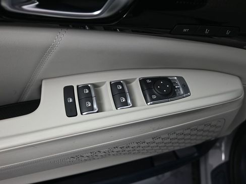 New 2026 Kia Carnival SX Prestige FWD image 11