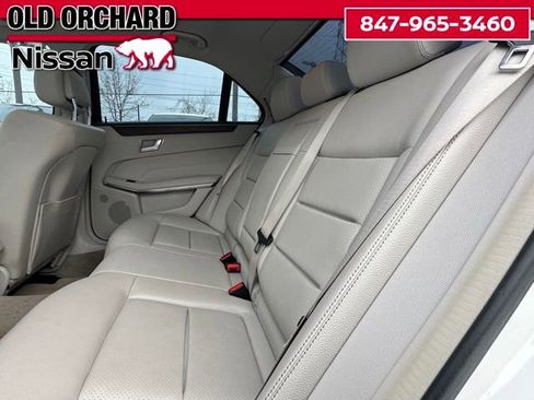 Used 2014 Mercedes-Benz E 350 4MATIC Sedan image 13