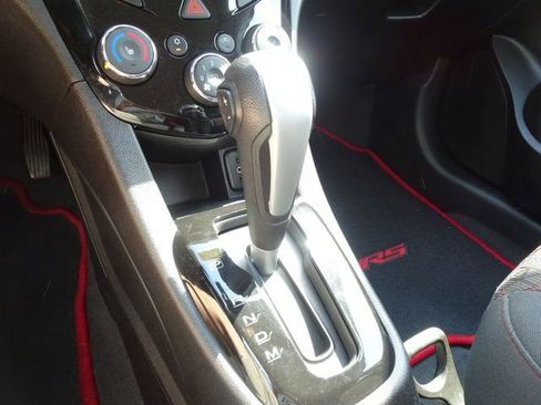 Used 2017 Chevrolet Sonic LT w/ Convenience Package image 20