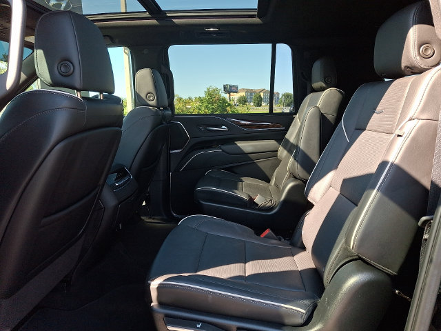 Used 2022 Cadillac Escalade ESV Premium Luxury AWD/4WD image 10