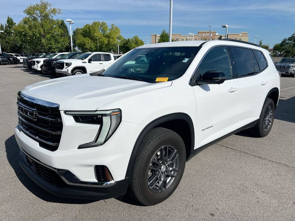 Certified 2025 GMC Acadia Elevation FWD image 1