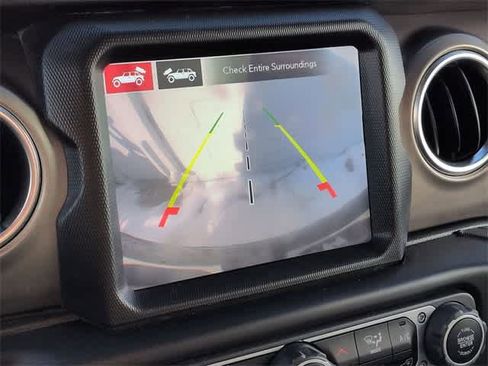 Used 2021 Jeep Wrangler Unlimited Rubicon 4xe w/ Advanced Safety Group image 29