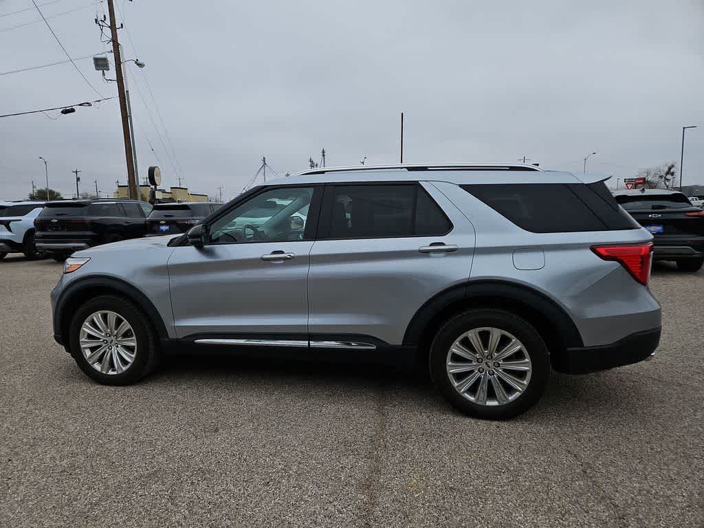 Used 2022 Ford Explorer Limited w/ Hybrid Equipment Group 310A AWD/4WD image 5