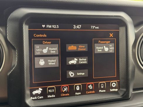 Used 2023 Jeep Wrangler Unlimited w/ Sun & Screen Package AWD/4WD image 22