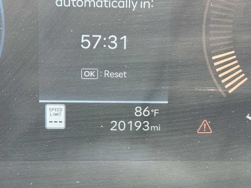 Used 2025 Hyundai Sonata SEL FWD image 24