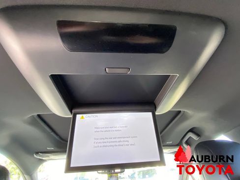 New 2026 Toyota Sienna XSE AWD/4WD image 31