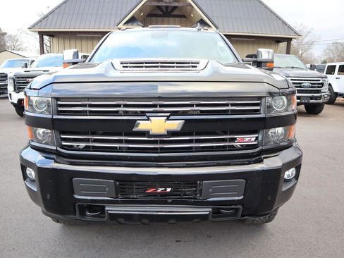 Used 2018 Chevrolet Silverado 2500 LTZ w/ Duramax Plus Package AWD/4WD image 2