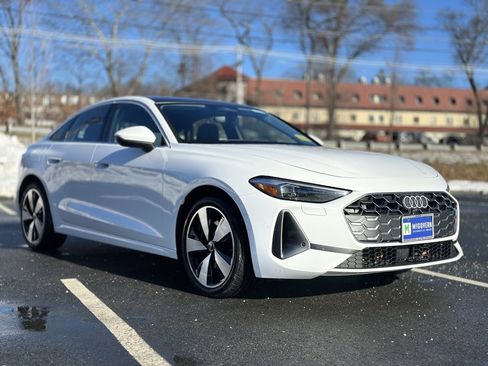 Used 2025 Audi A5 2.0T Premium w/ Convenience Package image 9