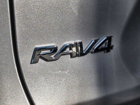 Used 2024 Toyota RAV4 LE AWD/4WD image 13