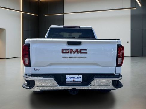 Used 2024 GMC Sierra 1500 Pro w/ Pro Value Package AWD/4WD image 5
