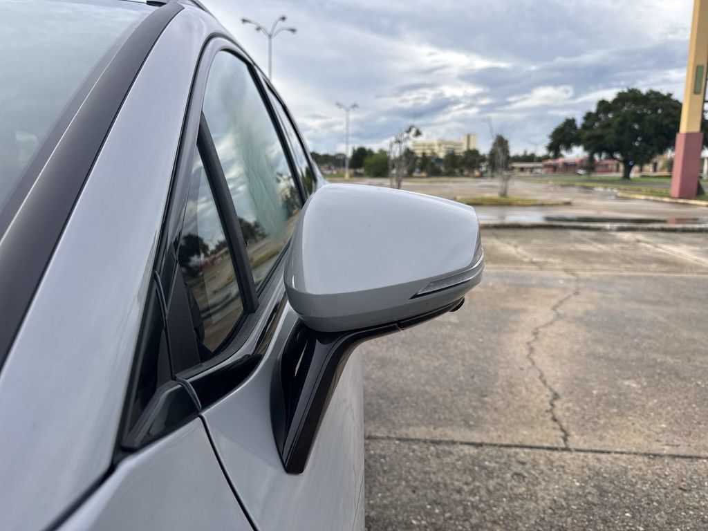 Used 2025 Kia Sportage SX FWD image 11