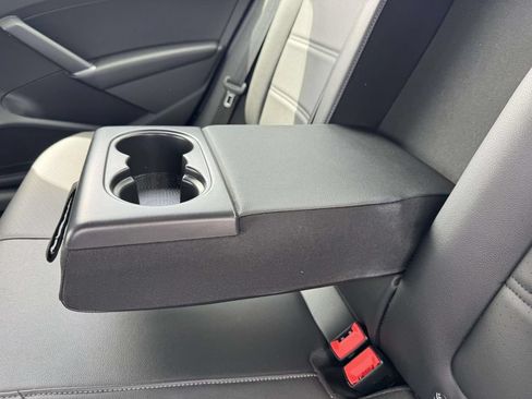 Used 2021 Volkswagen Passat 2.0T R-Line FWD image 15
