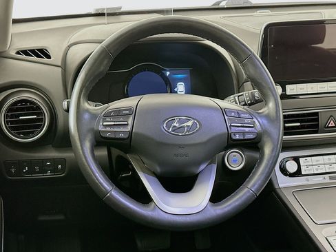 Used 2021 Hyundai Kona Ultimate w/ Cargo Package FWD image 18