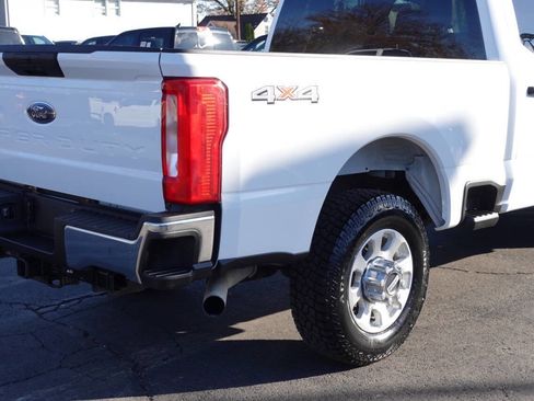Used 2023 Ford F250 XLT image 10