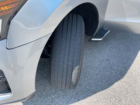 Used 2022 Ford Expedition Max XLT image 60