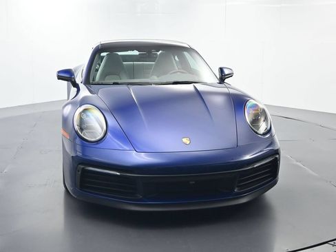 Certified 2022 Porsche 911 Carrera 4S AWD/4WD image 18