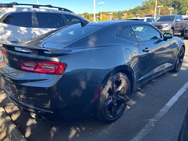 Used 2017 Chevrolet Camaro SS RWD image 3
