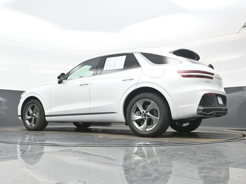 Certified 2026 Genesis GV70 2.5T image 28