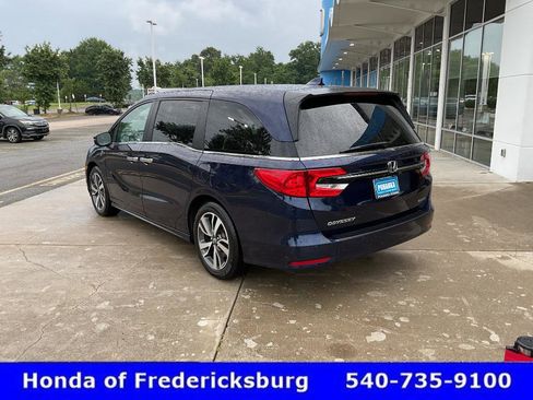 Used 2023 Honda Odyssey Touring image 3