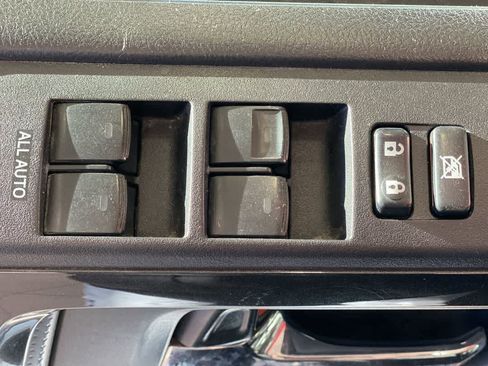 Used 2017 Toyota 4Runner TRD Off-Road Premium image 15