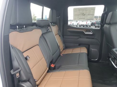 New 2026 Chevrolet Silverado 1500 High Country w/ Technology Package AWD/4WD image 27