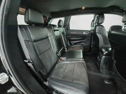 Used 2018 Jeep Grand Cherokee Altitude AWD/4WD image 22