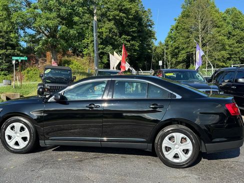 Used 2016 Ford Taurus Police Interceptor AWD image 4