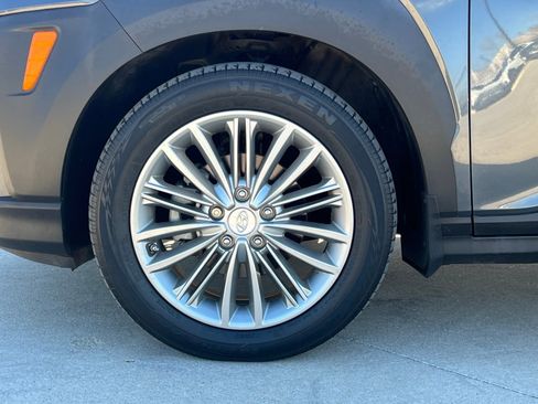 Used 2020 Hyundai Kona SEL Plus image 8