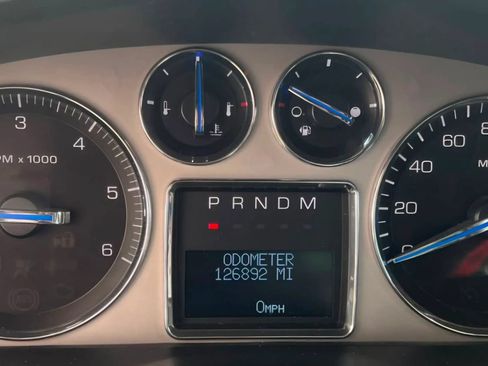 Used 2007 Cadillac Escalade EXT w/ Information Package AWD/4WD image 28