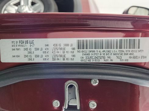 Used 2017 RAM 2500 Tradesman w/ Chrome Appearance Group AWD/4WD image 33