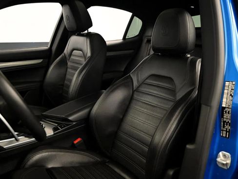 Used 2018 Alfa Romeo Stelvio Ti Sport image 38