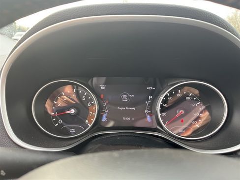 Used 2018 Jeep Compass Limited AWD/4WD image 25